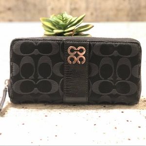 Coach continental accordion wallet